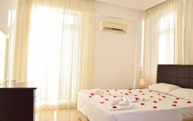 Violet 4 Apartment
