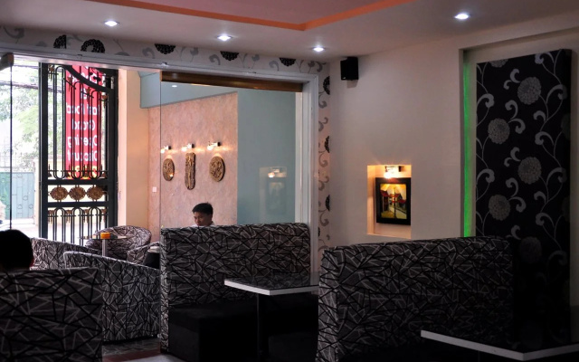 Green Hotel