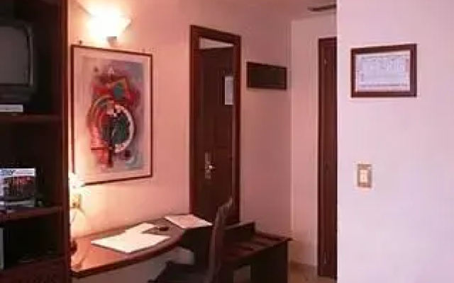 Hotel Rea