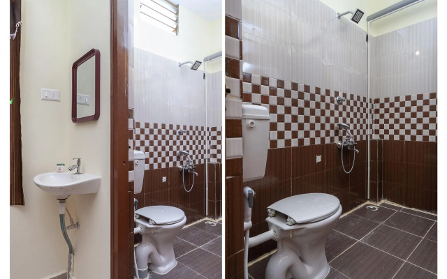 OYO 19011 Hotel Sannidhi Residency