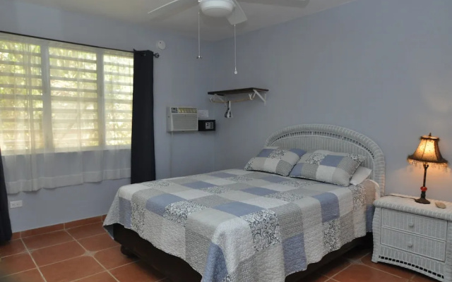 Isla Hermosa Guesthouse