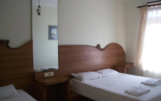 Assos Büyük Yıldızsaray Otel
