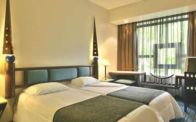 EVOLUTION Valbom Hotel
