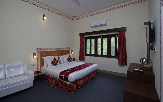 Hotel Janak Vilas by OYO Rooms