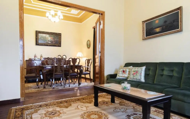 Mansion Argyrakiko