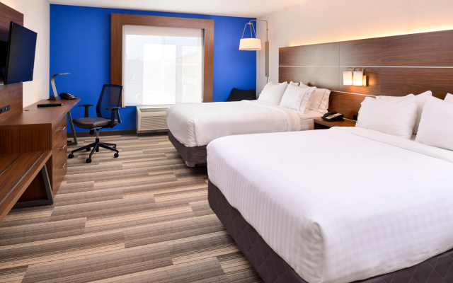 Holiday Inn Express Hotel & Suites Urbana-Champaign by IHG