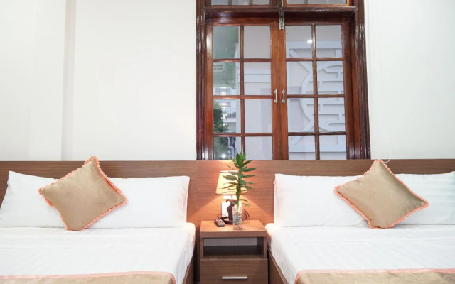 Hung Long Hostel