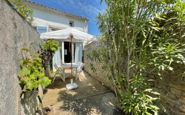 House Rétaise With Garden Close To The Sea