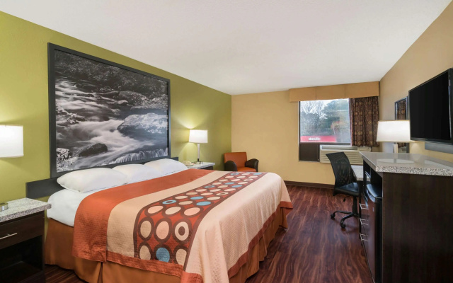 Super 8 by Wyndham Raleigh North East