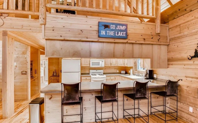 Ridgecrest Hideaway