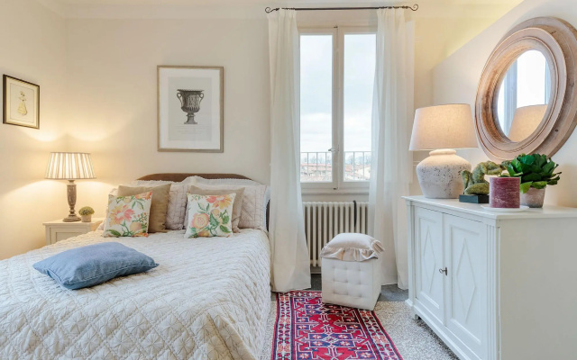 Casa Uccia in Lucca With 1 Bedrooms and 1 Bathrooms