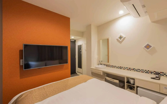 Asta Hotel