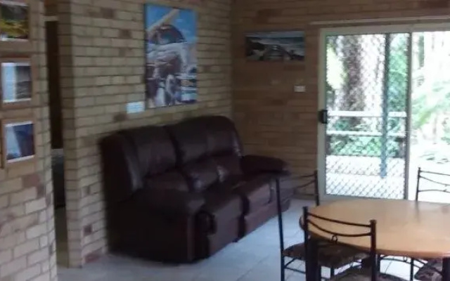 1770 Beachside YHA