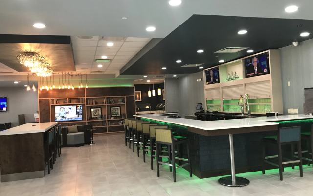 Holiday Inn Beaumont East - Medical Ctr Area by IHG