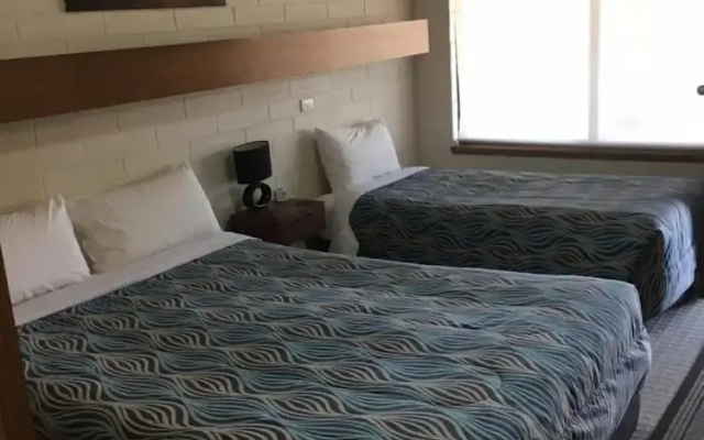 Orana Motor Inn