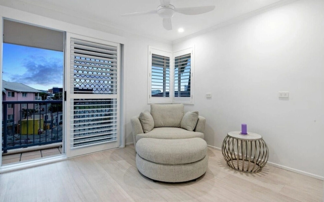 Coastal Luxe - Diamond Beach 168