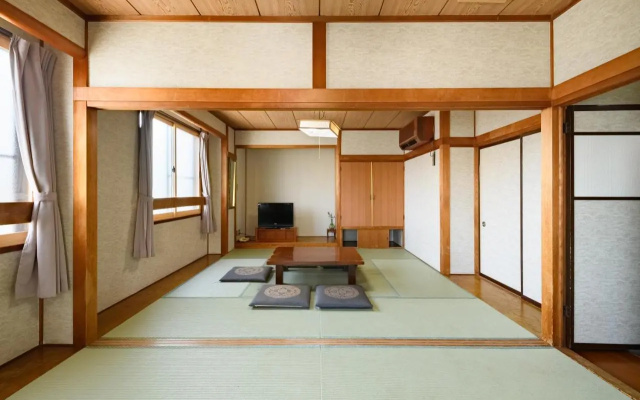 Business Hotel Nagajima