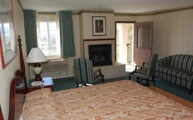 Longstreet Inn & Casino