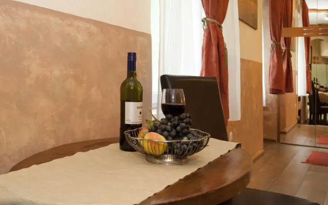 Margit Apartment