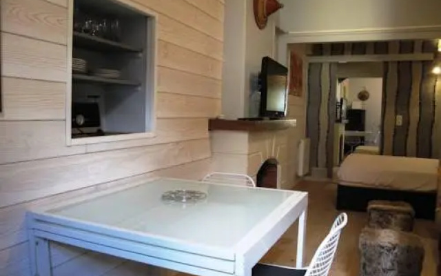 Le Carnot Lofts and Lakes