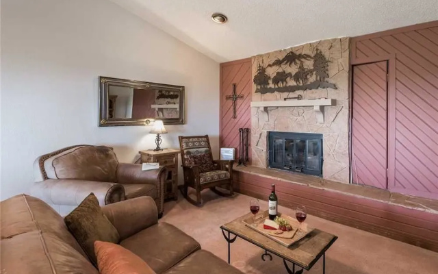 Lindleys Valley View - Three Bedroom Cabin