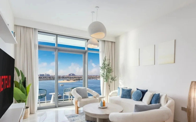 LUX Atlantis View Luxury Beach Suite 2