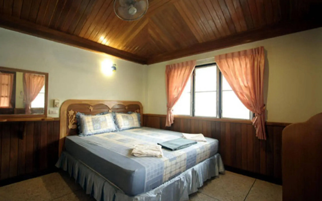 Dreamland Resort