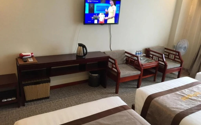 Vinh Plaza Hotel