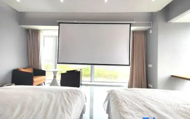 Shangdu Cinema-style Homestay (Shenbei Puhe Campus Liaoning University)