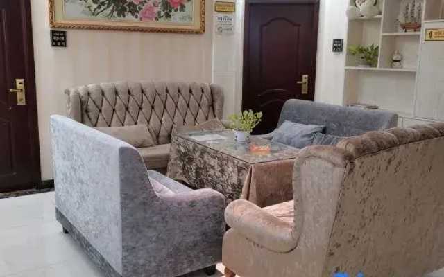 Guangyuan Shunlin Business Hotel