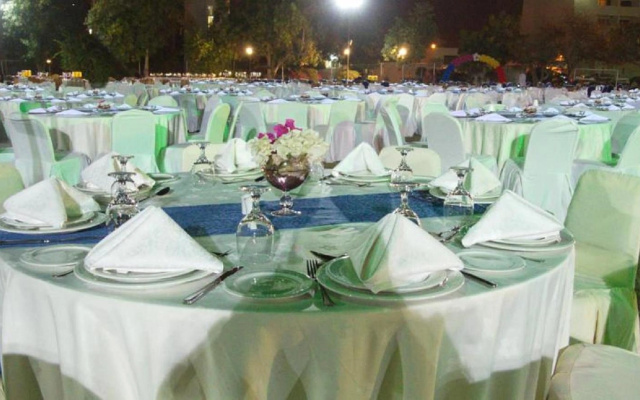Golden Tulip Seeb Hotel