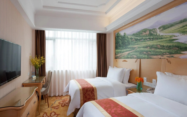 Vienna Hotel -Yantian Harbor