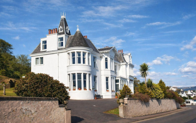 Lipton House