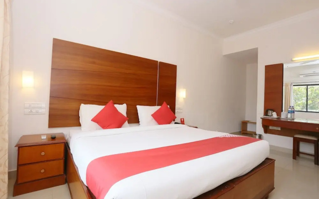 Hotel Dona Castle by OYO Rooms