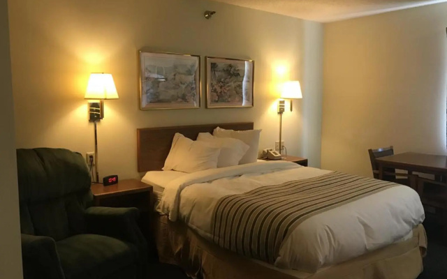 Smart Choice Inn