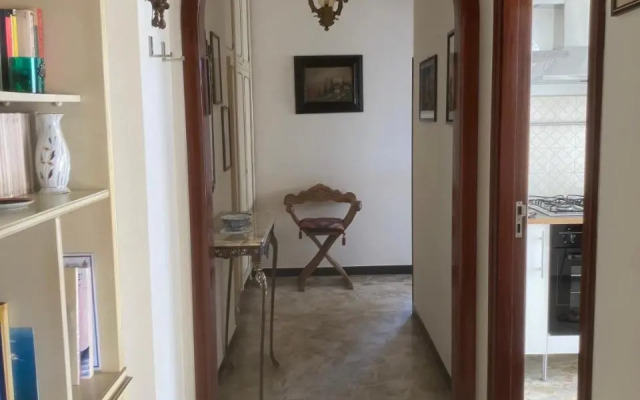 Apartment via Antica Romana