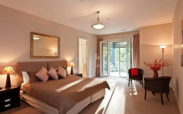 Satori Springs Country Estate