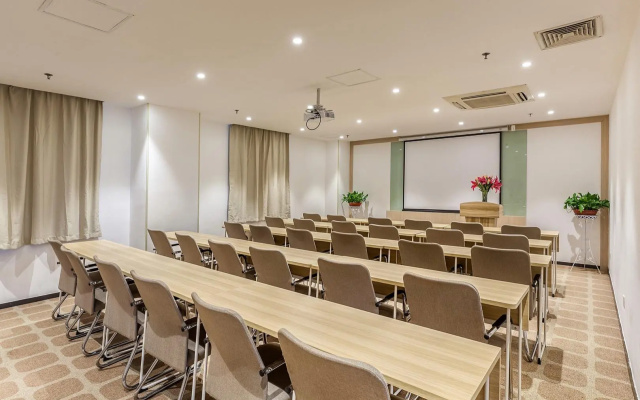 Hanting Hotel Guangzhou Fanyu Bridge Walking Street