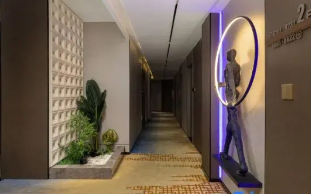 Manju Hotel (Gongqingcheng High speed Railway Station Store)