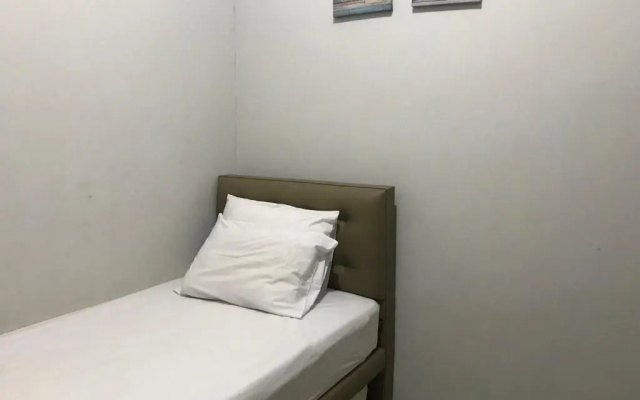 Naura Guest House