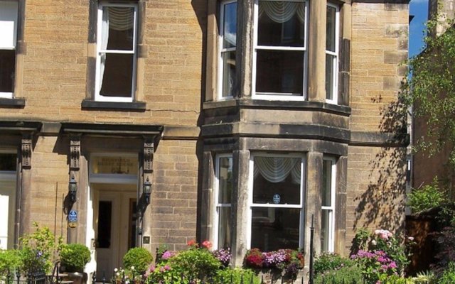 Highfield Guest House In Edinburgh United Kingdom From 124