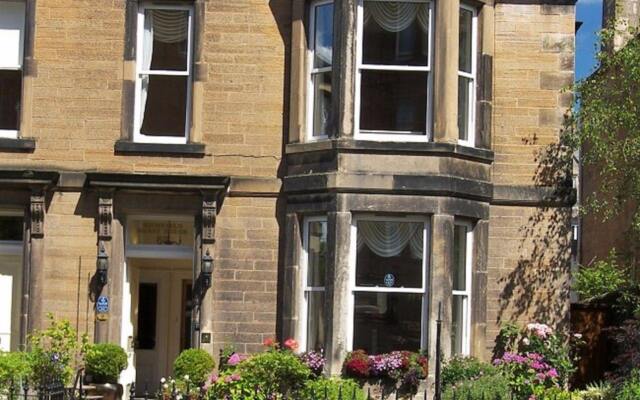 Highfield Guest House In Edinburgh United Kingdom From 124