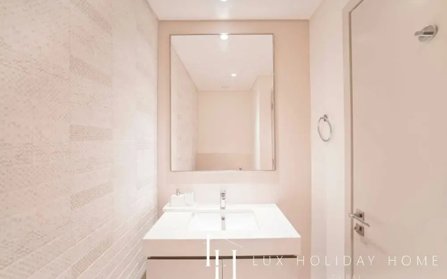LUX  Ultimate Palm Sea Skyline Penthouse