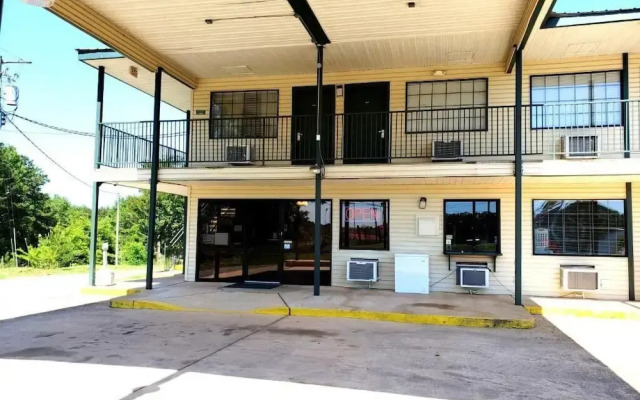 Motel 103
