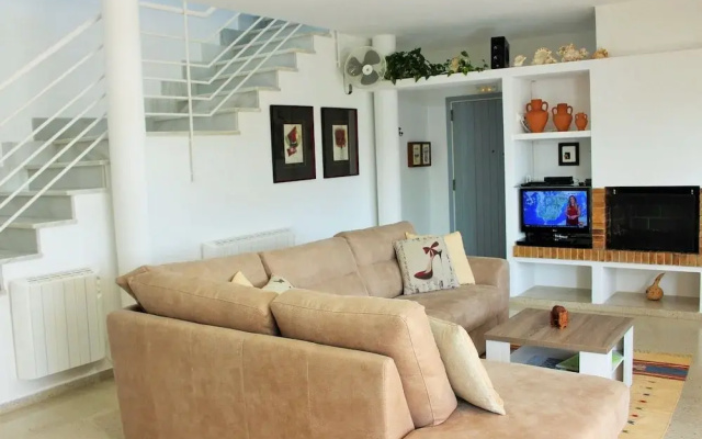 Apartment in Ibiza Near Stunning Beaches