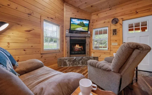 The Homestead 2 Bedroom Cabin