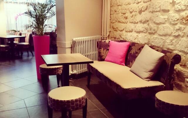Отель Avalon Suites Paris Gare du Nord Франция, Париж - отзывы, цены и фото номеров - забронировать отель Avalon Suites Paris Gare du Nord онлайн вид на фасад