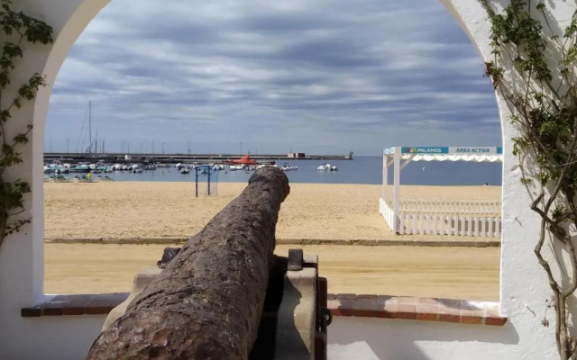 Davant Del Mar