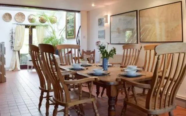 Sardis Cottage