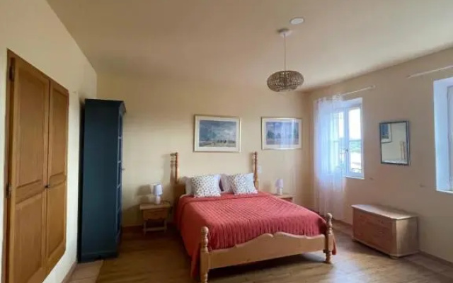 appartement sur le golf de pont royal